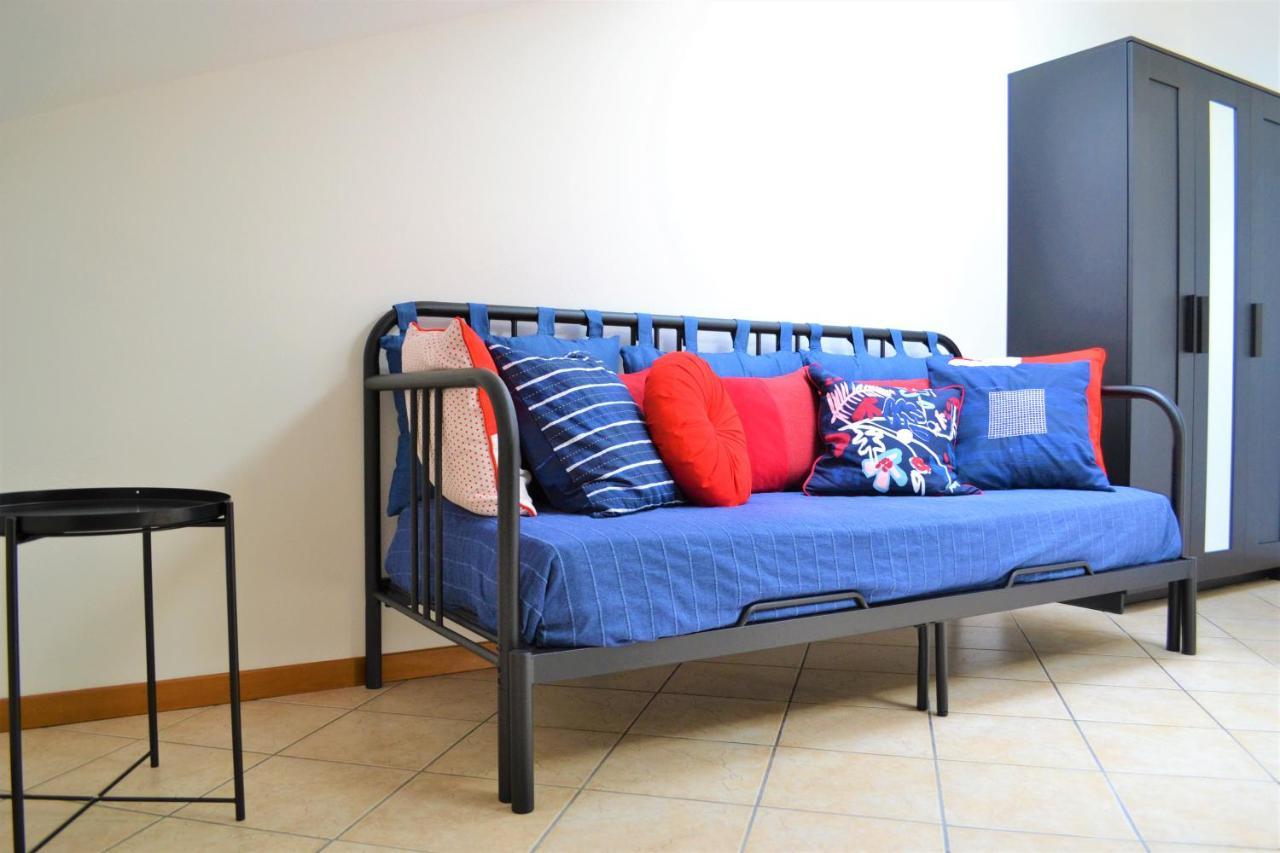Home 2020: Come A Casa! Feel At Home! Wie Zuhause! Giussano Kültér fotó